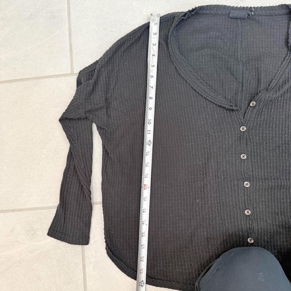 Out From Under Urban Outfitters Black Waffle Knit Button Front Cardigan Medium
